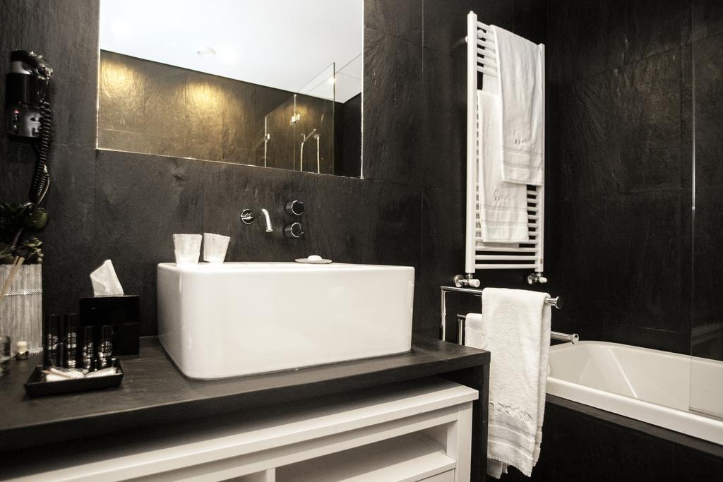 In Porto Gallery Guesthouse Стая снимка